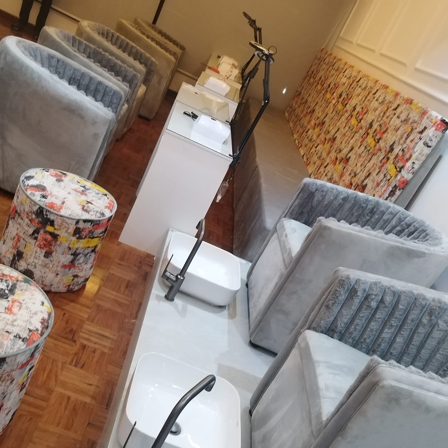 Salon Interior Fit-out